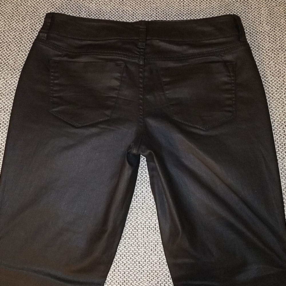 EUC Mossimo leather feel moto jeggings - Picture 4 of 6